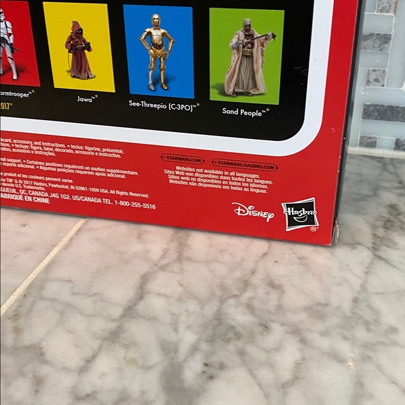 Hasbro Star Wars Legacy Pack - Black and Gold - Picture 5 of 6